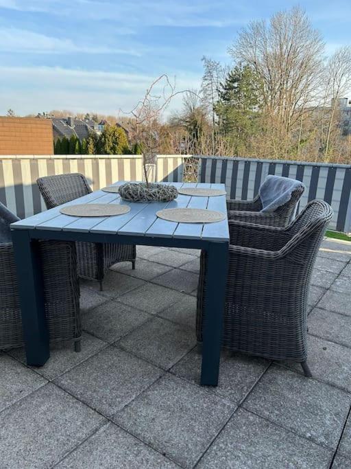 Maisonette Wohnung Mit Dachterrasse - Keine Vermietung An Monteure Düren - Eifel Εξωτερικό φωτογραφία